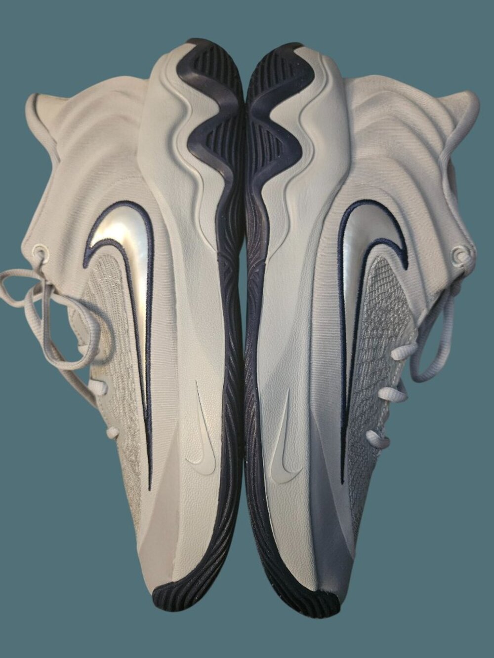 Nike Giannis Immortality 4 Basketball Shoes Men 9 Women 10.5 Wlf Gry/Mtlc Pltnm